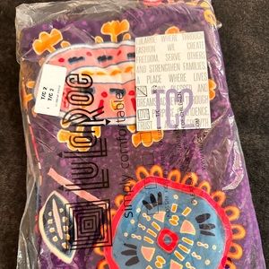 New In packaging LuLaRoe TC2 leggings